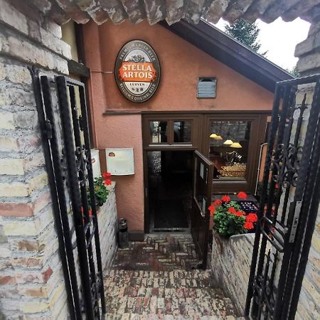 Apartman Poirot Balcony Erd Exteriér fotografie