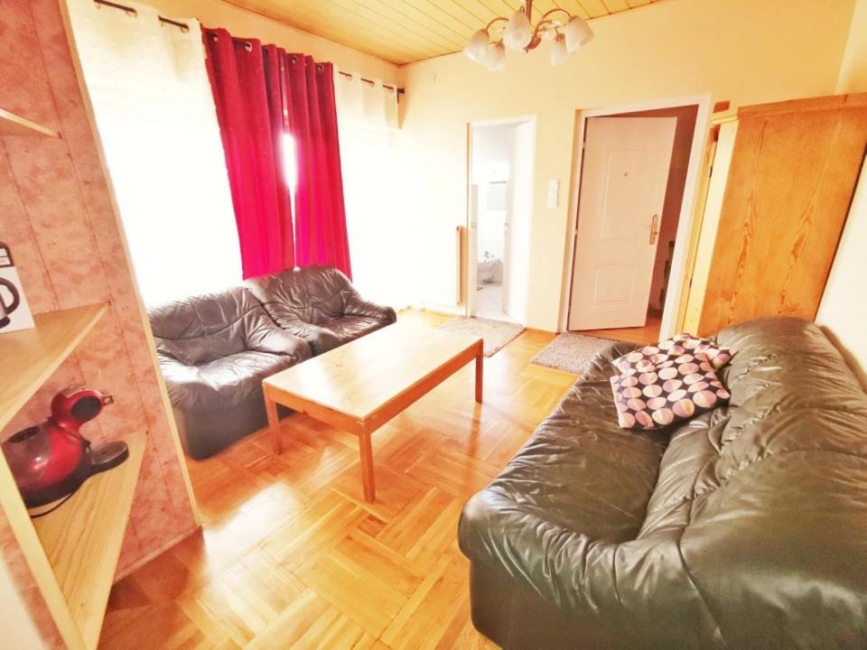 Apartman Poirot Balcony Erd Exteriér fotografie